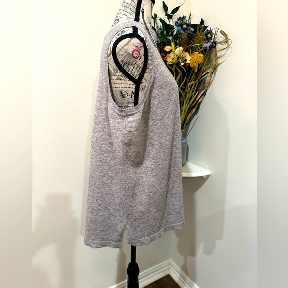 Modern Soul Pink Gray Relaxed Asymmetrical Hemline Tank Top Size 2X - Picture 2 of 6